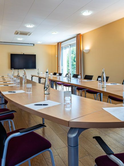 orouge-seminaire-salle-reunion
